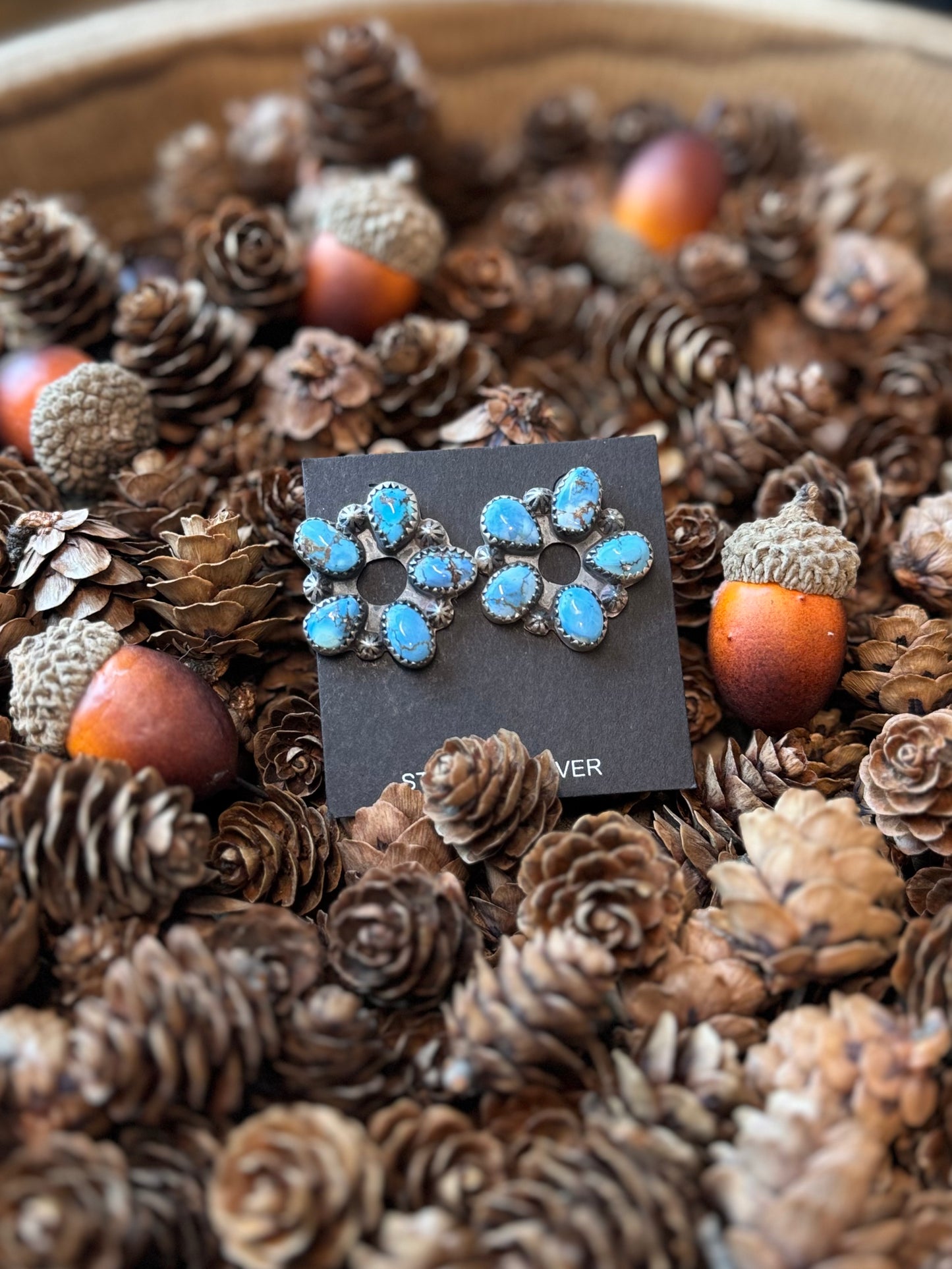 Golden hill cluster earrings